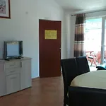 With Parking Space - Donja, Rab - 5060 Апартаменты