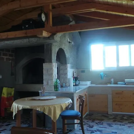 Apartments With Parking Space Supetarska Draga - Donja, Rab - 5060 Apartment *